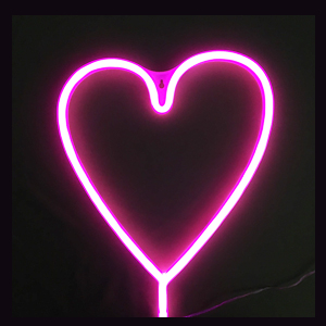 Corazón rosa 19x25 cm